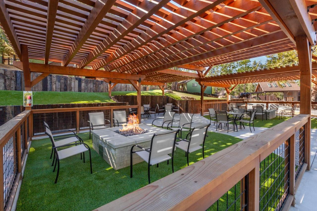 Tahquitz Pines Retreat Hotel Idyllwild Exterior photo