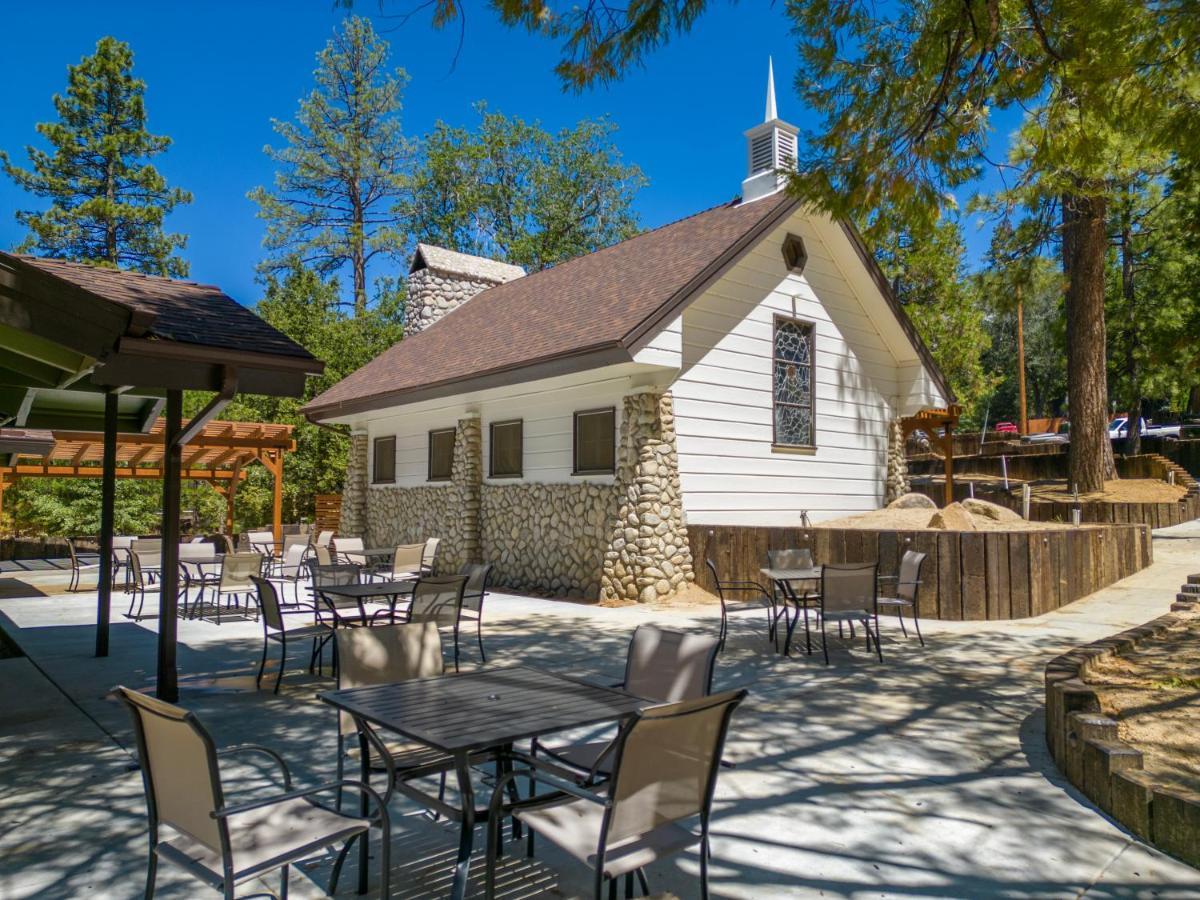 Tahquitz Pines Retreat Hotel Idyllwild Exterior photo