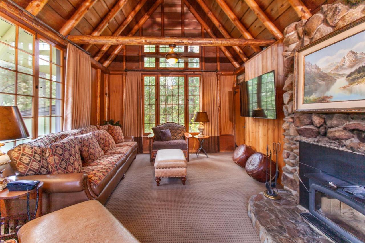 Tahquitz Pines Retreat Hotel Idyllwild Exterior photo