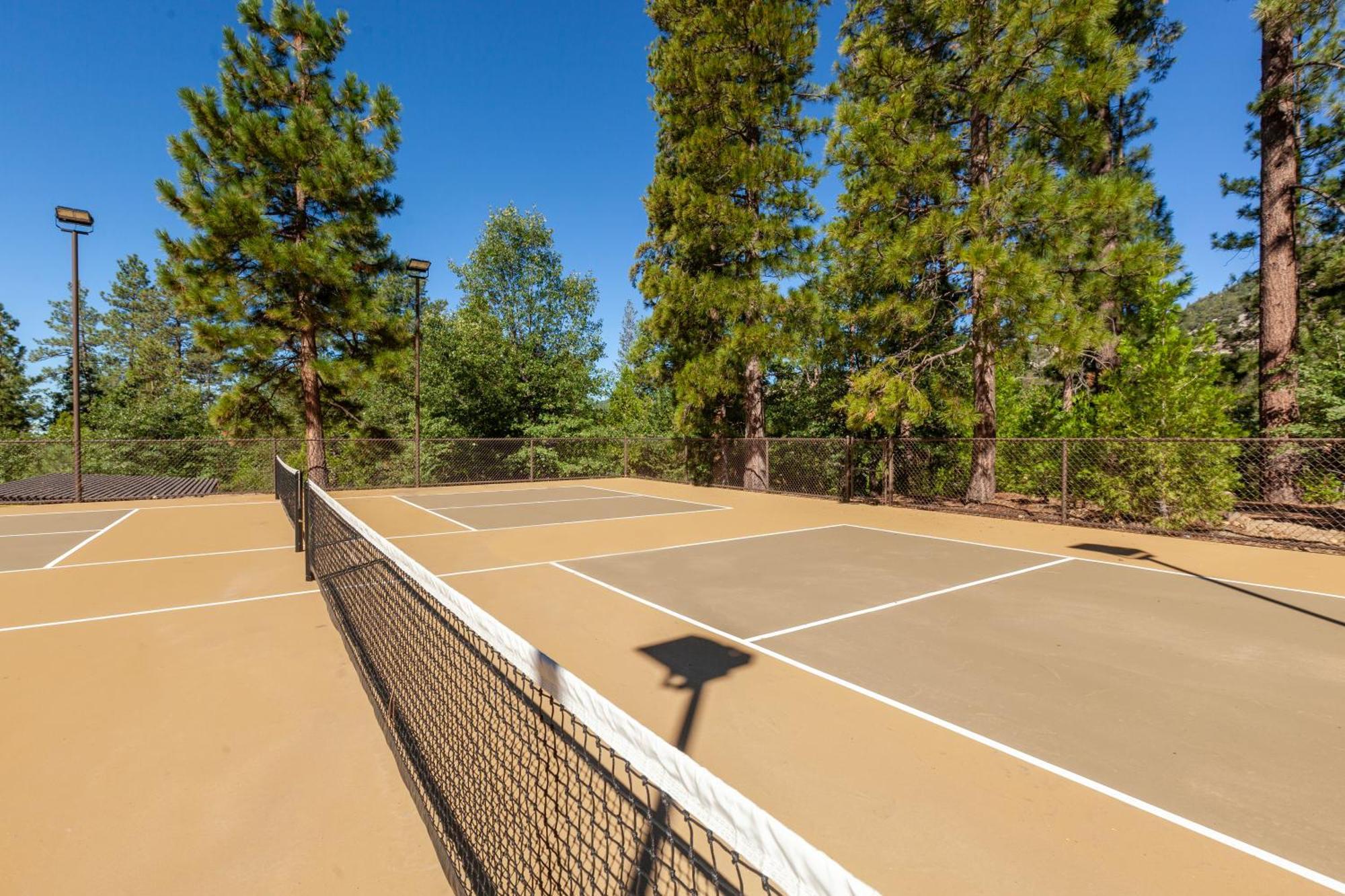 Tahquitz Pines Retreat Hotel Idyllwild Exterior photo