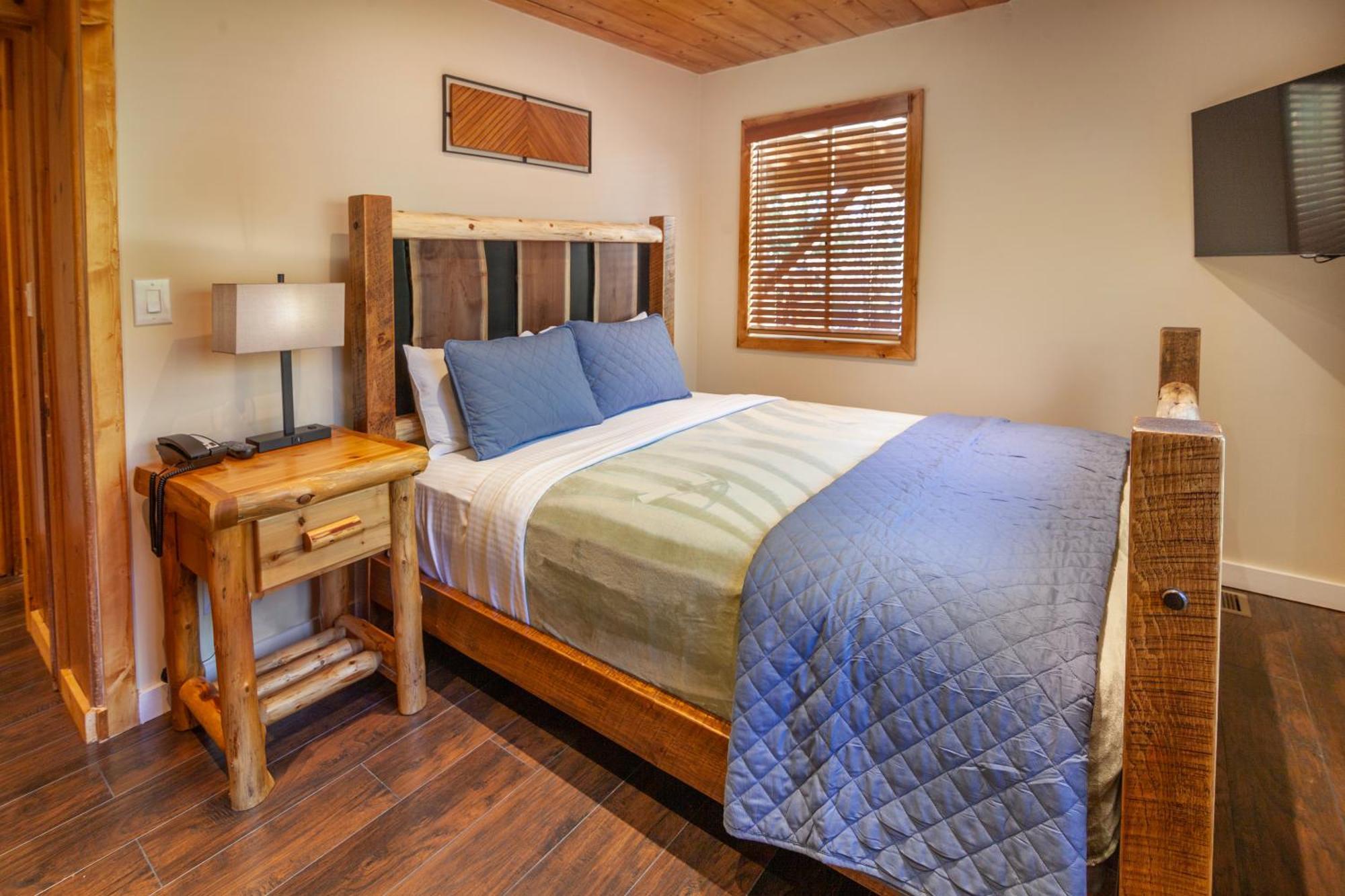 Tahquitz Pines Retreat Hotel Idyllwild Exterior photo