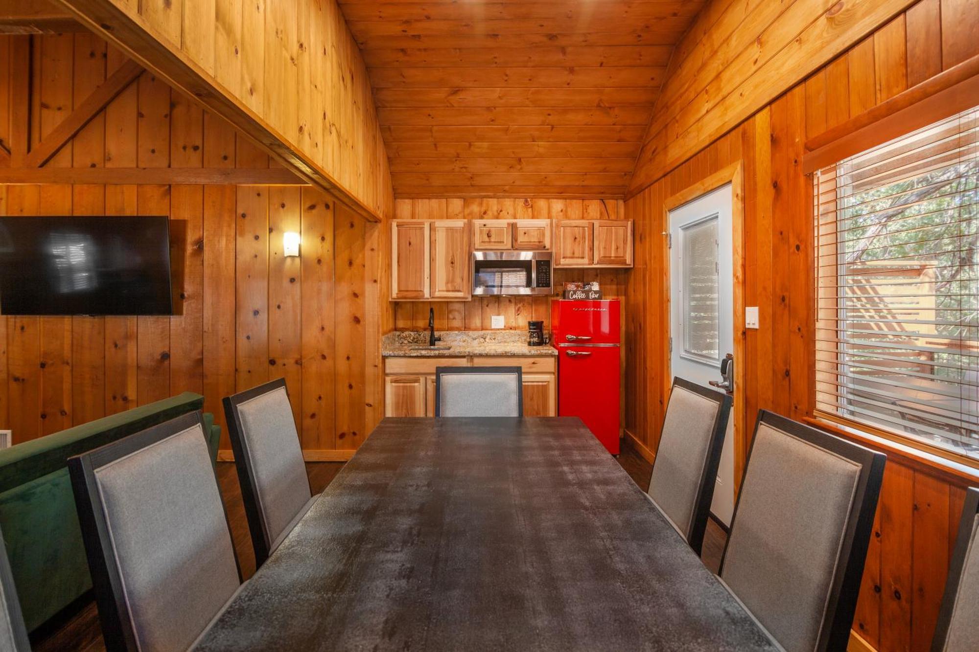 Tahquitz Pines Retreat Hotel Idyllwild Exterior photo