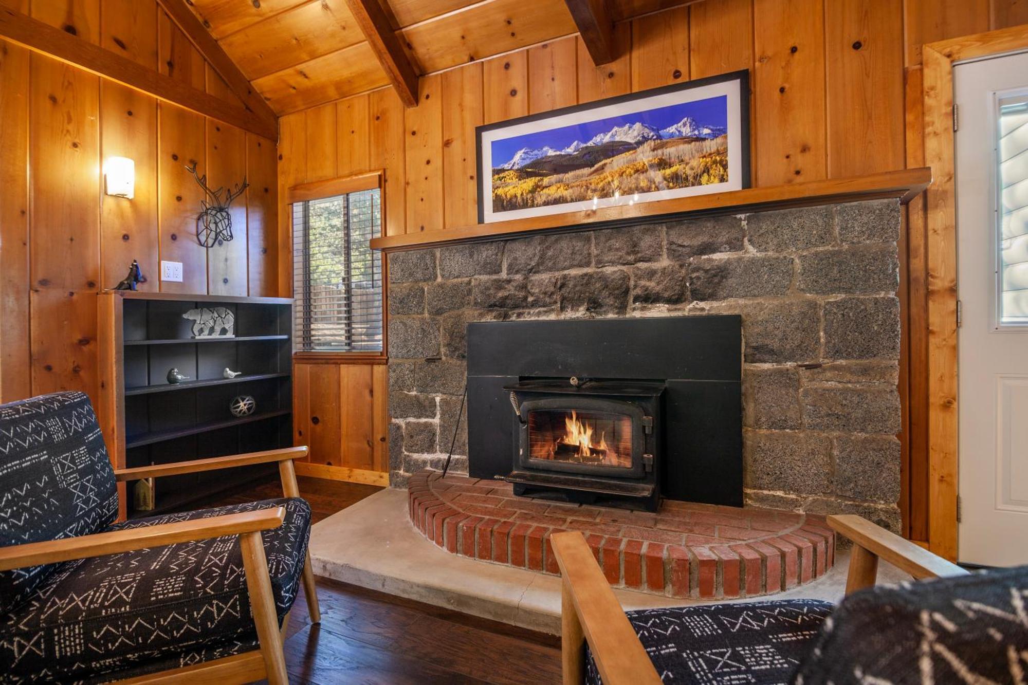 Tahquitz Pines Retreat Hotel Idyllwild Exterior photo