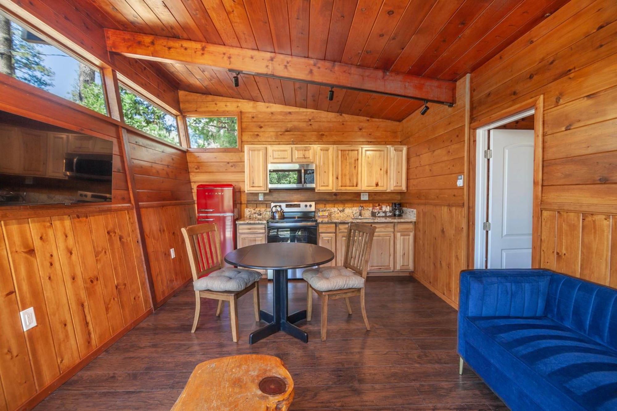Tahquitz Pines Retreat Hotel Idyllwild Exterior photo