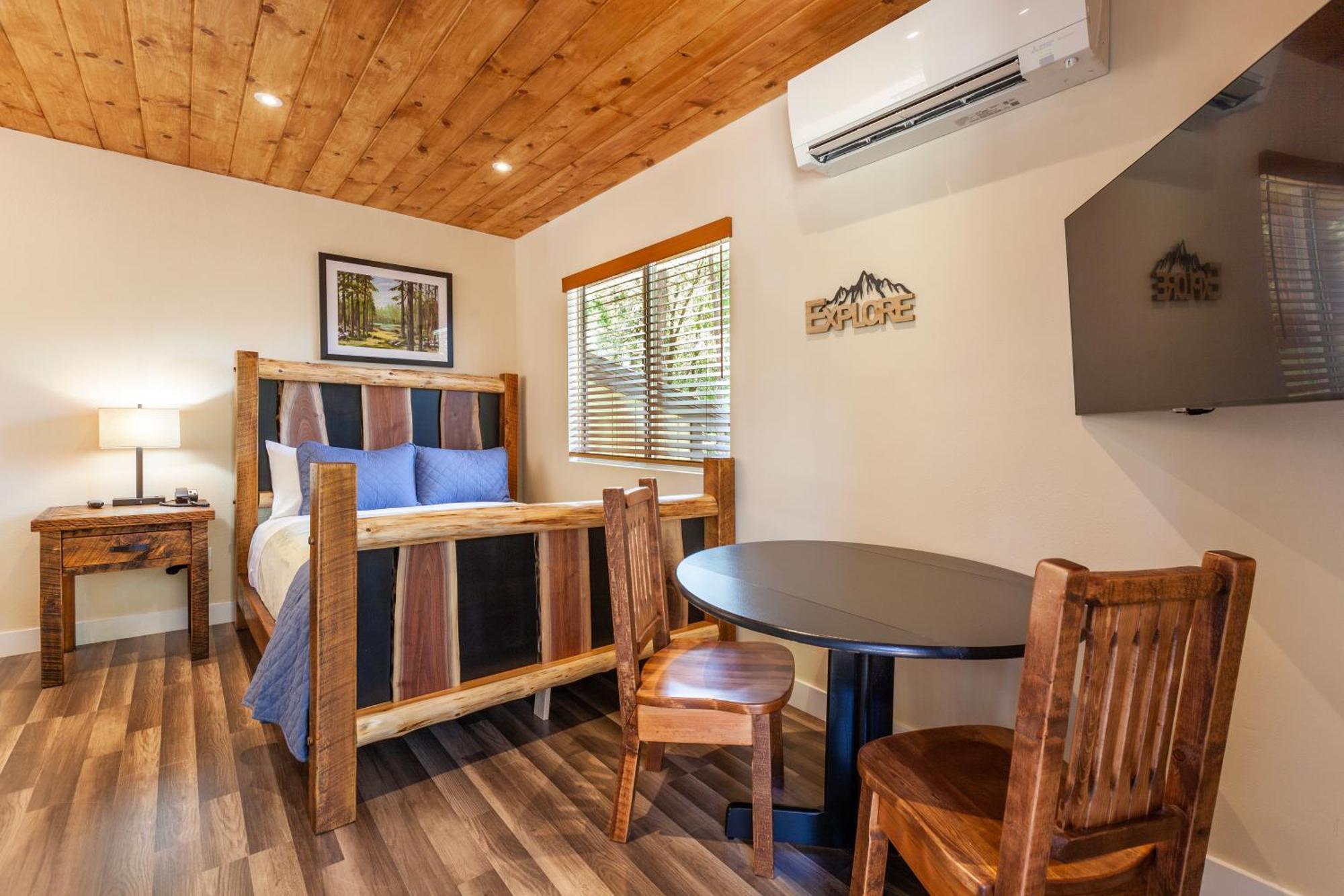 Tahquitz Pines Retreat Hotel Idyllwild Exterior photo