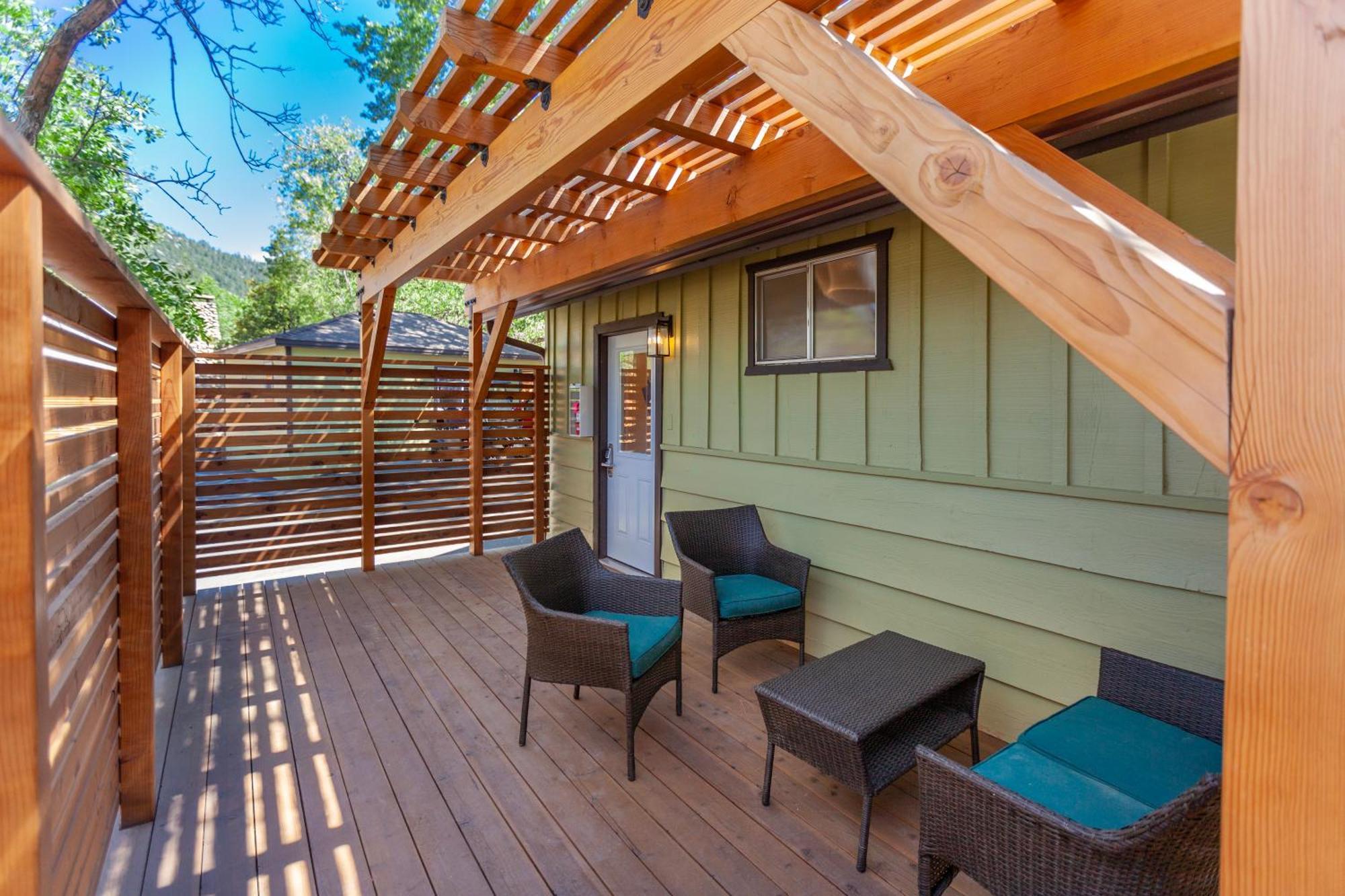 Tahquitz Pines Retreat Hotel Idyllwild Exterior photo